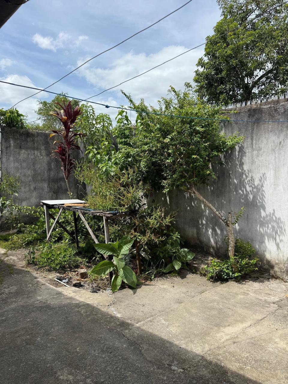 CASA A VENDA NO ANDAIÁ
