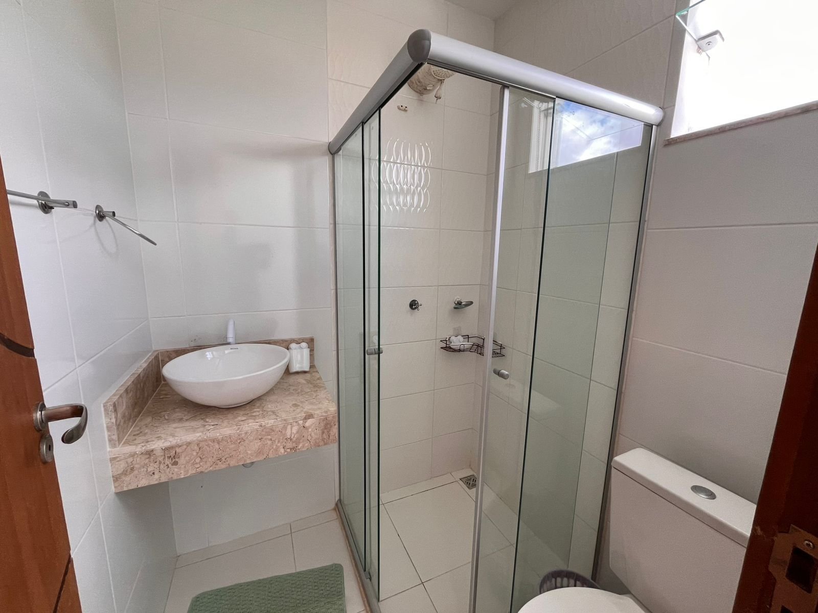 VILLAGE EM CONDOMÍNIO