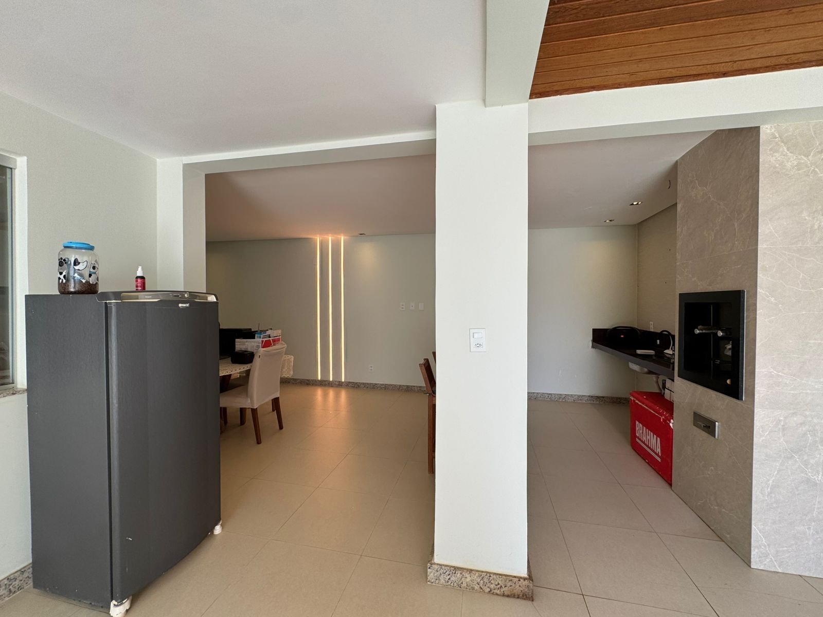 CASA A VENDA - CONDOMÍNINO CIDADE DAS FLORES