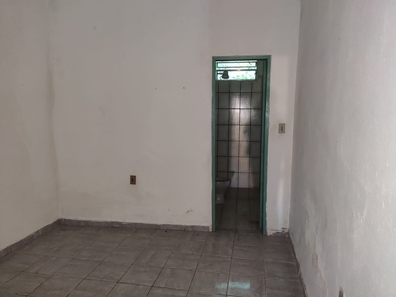 IMÓVEL A VENDA NO CENTRO - COMERCIAL