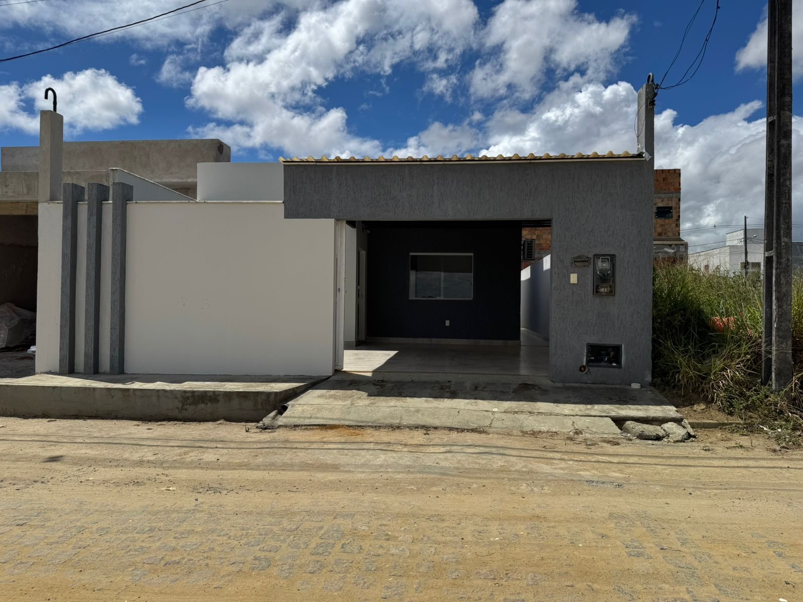 CASA A VENDA NO CONDOMÍNIO CIDADE NOVA