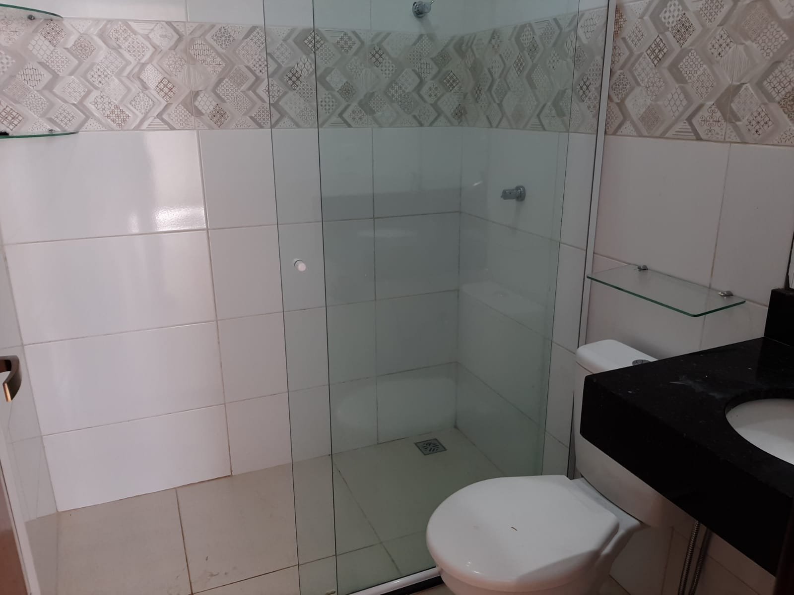 CASA TÉRREA PARA ALUGAR NO COND. PARQUE SÃO JOSÉ