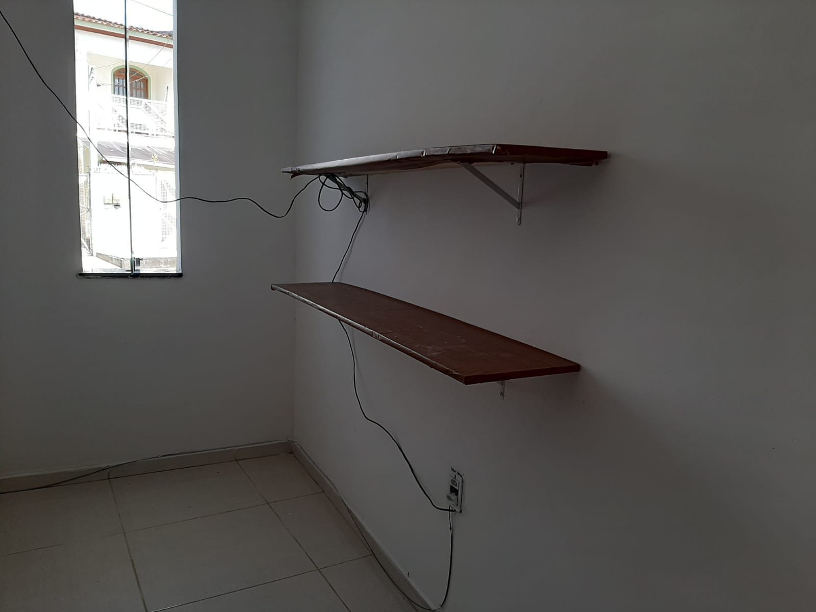 CASA TÉRREA PARA ALUGAR NO COND. PARQUE SÃO JOSÉ