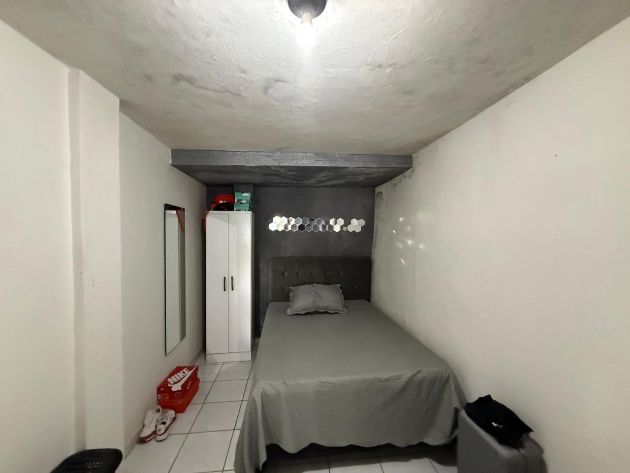 PRÉDIO RESIDENCIAL À VENDA EM FRENTE A FEIRA LIVRE