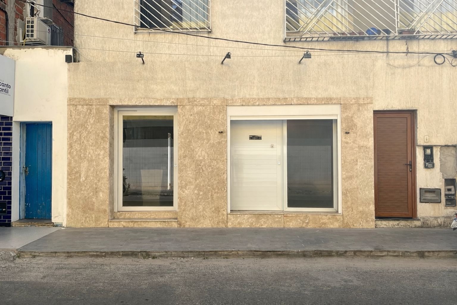 PONTO COMERCIAL - VIRIATO LOBO