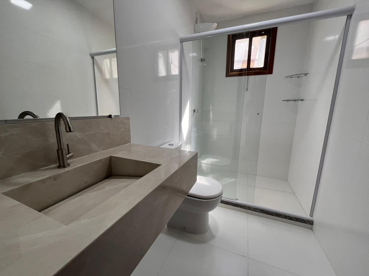 CASA 1º ANDAR - ANDAIÁ