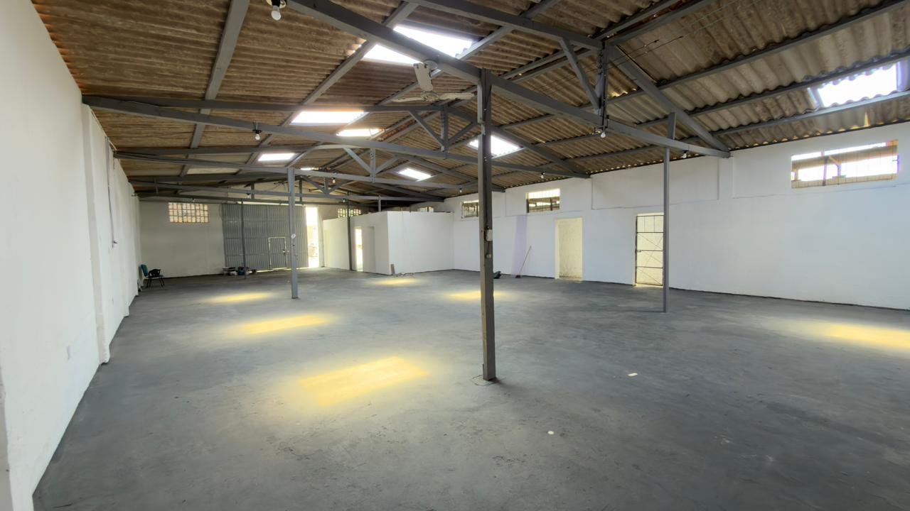 GALPÃO PARA LOCAÇÃO - CENTRO - 400m²