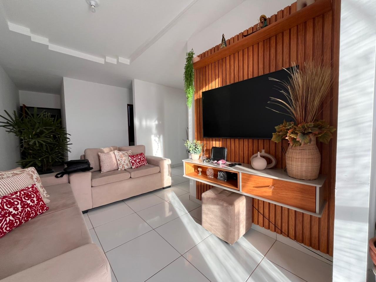 APARTAMENTO A 5 MINUTOS DO CENTRO