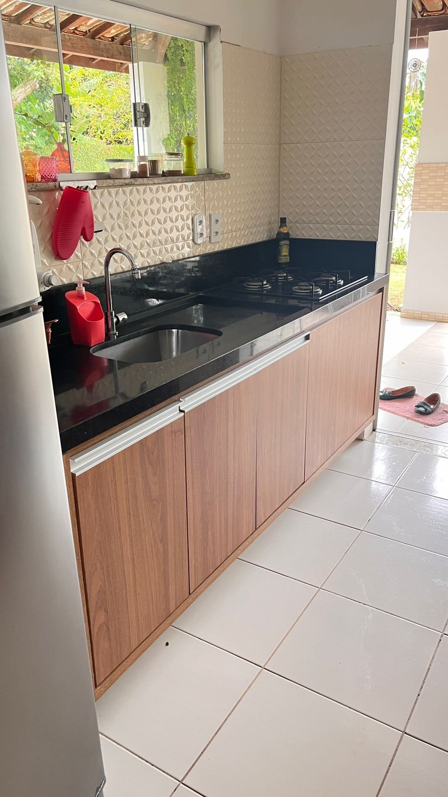 CASA EM CONDOMÍNIO NO CANTO DOS PÁSSAROS