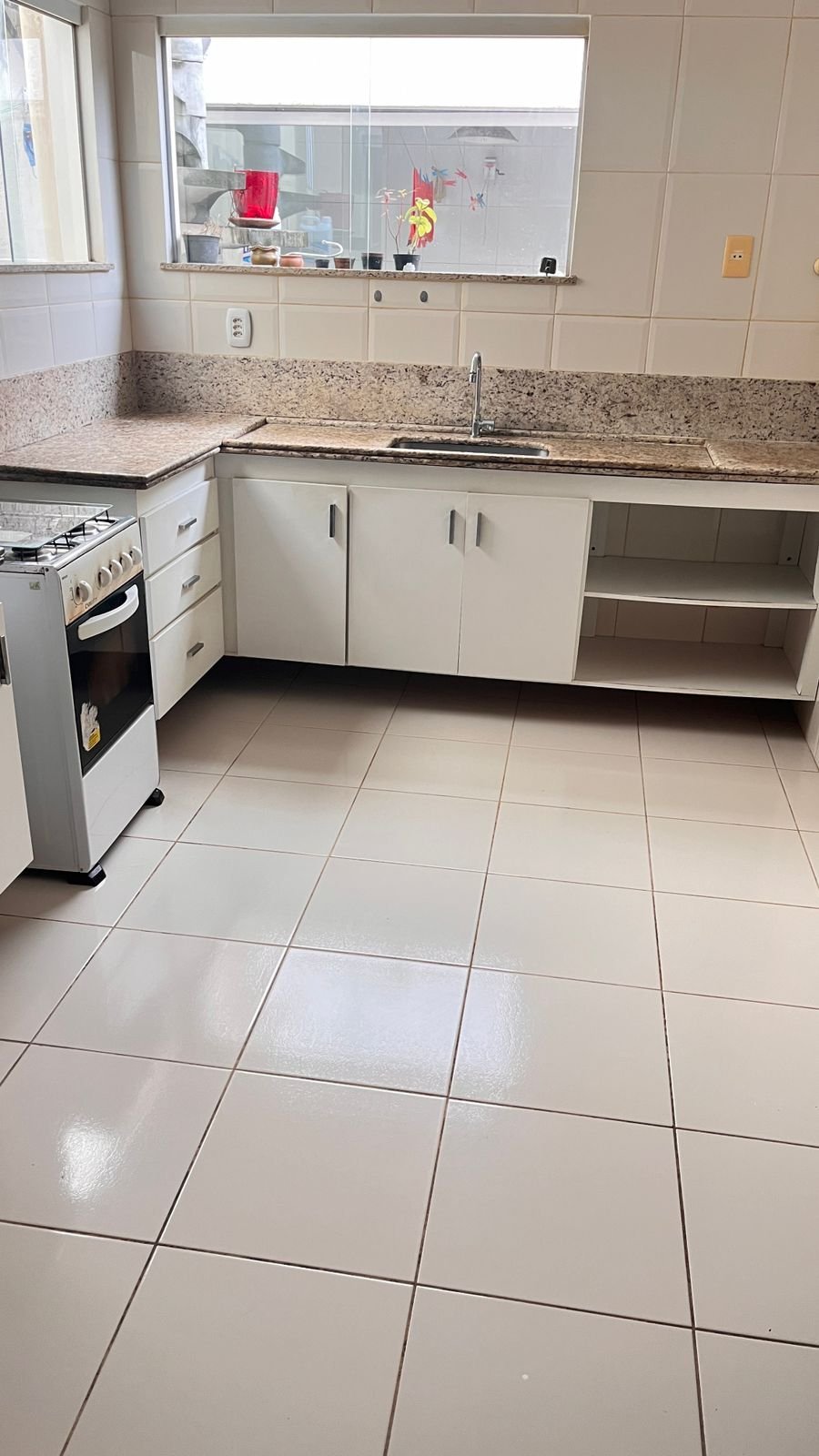 CASA EM CONDOMÍNIO NO CANTO DOS PÁSSAROS