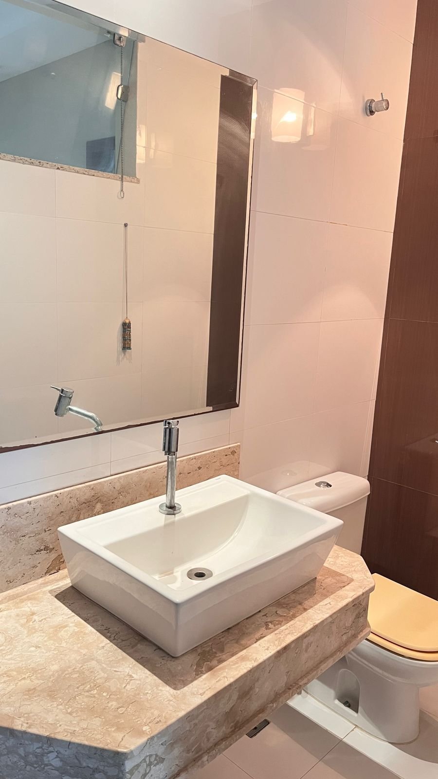 CASA EM CONDOMÍNIO NO CANTO DOS PÁSSAROS