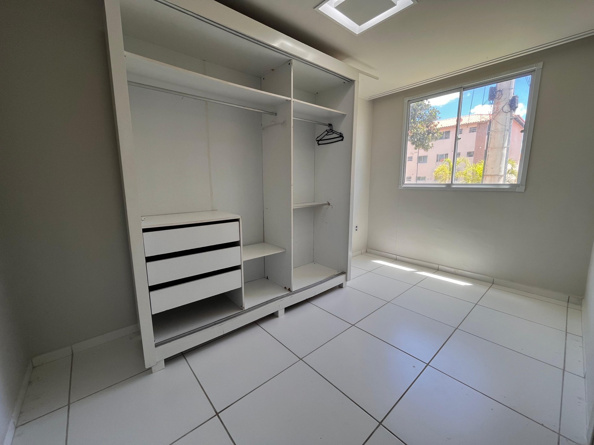 APARTAMENTO TÉRREO PARA LOCAÇÃO - VOG IMPERIAL.