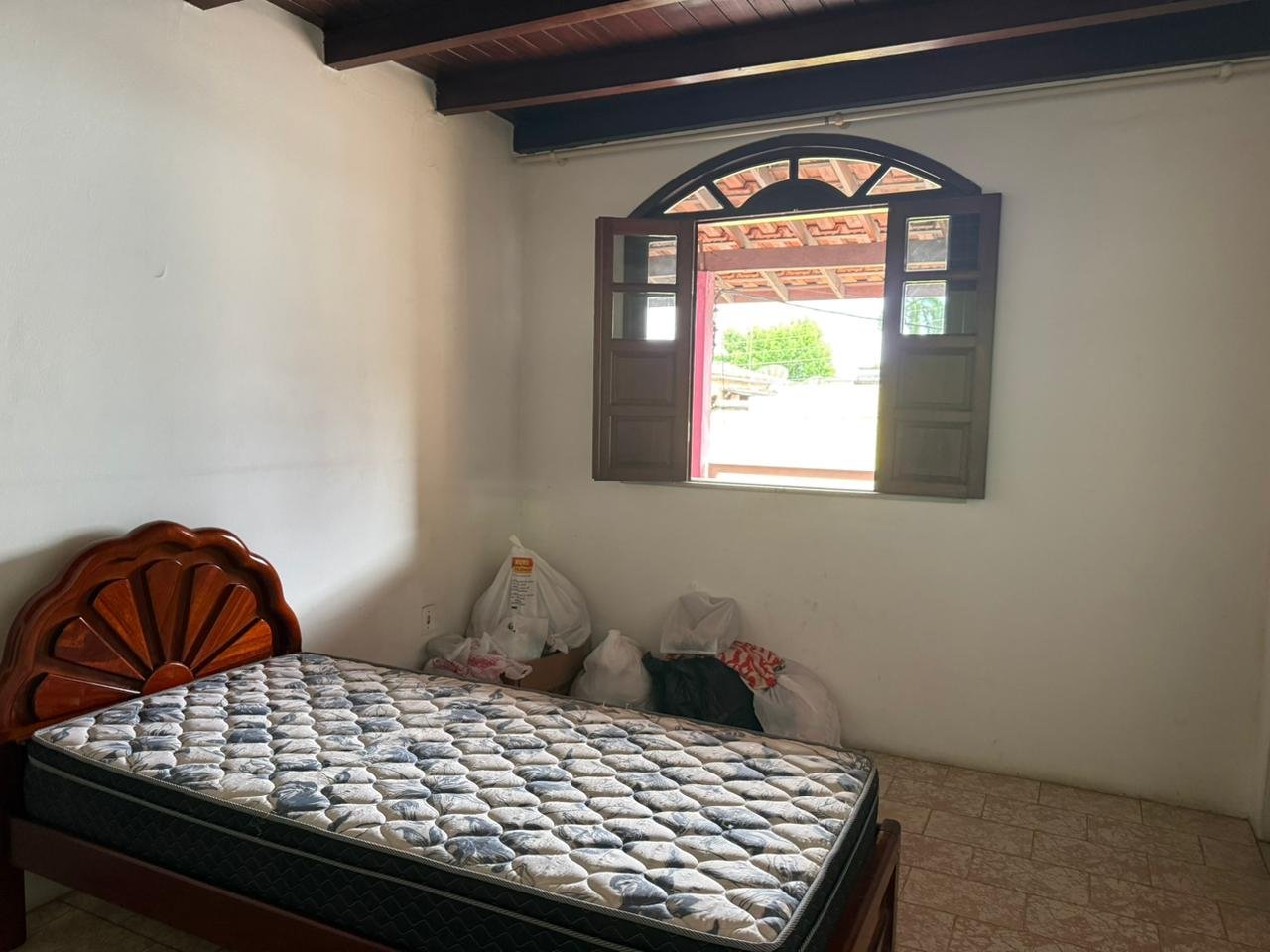 ALUGUEL COMERCIAL - 1º ANDAR - RUA RUI BARBOSA