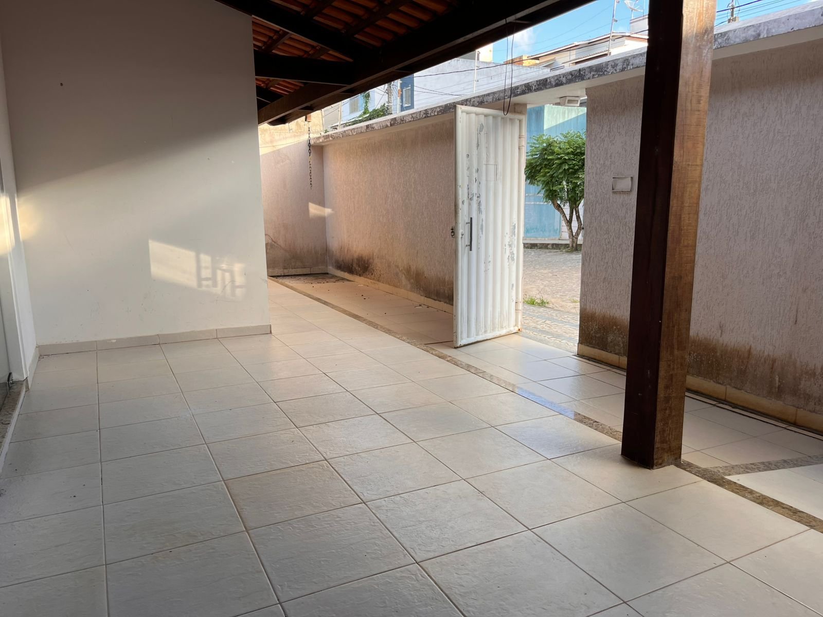 CASA A VENDA NO LOTEAMENTO SÃO SANTIAGO