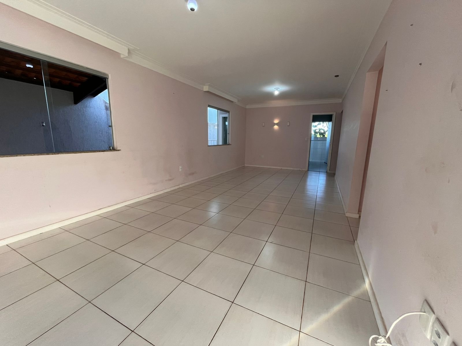 CASA A VENDA NO LOTEAMENTO SÃO SANTIAGO